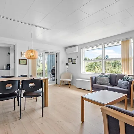 Amazing In With Wifi Holiday home