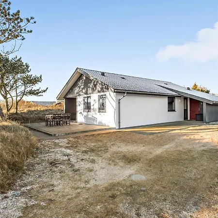 Amazing In With Wifi Holiday home